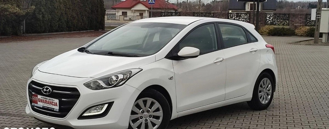 Hyundai I30 cena 39900 przebieg: 201000, rok produkcji 2015 z Grybów małe 781